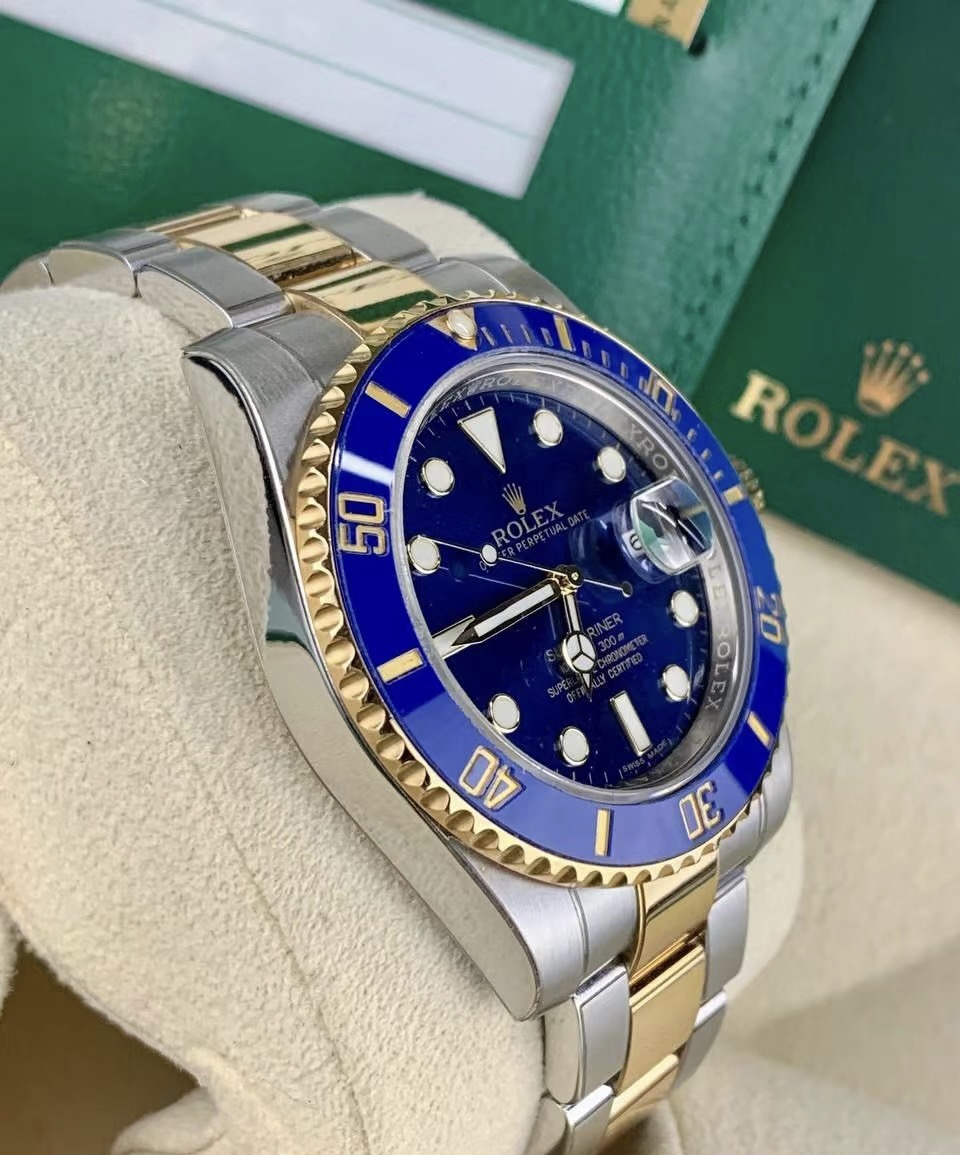 Rolex Oyster Perpetual Submariner Date Oyster Steel