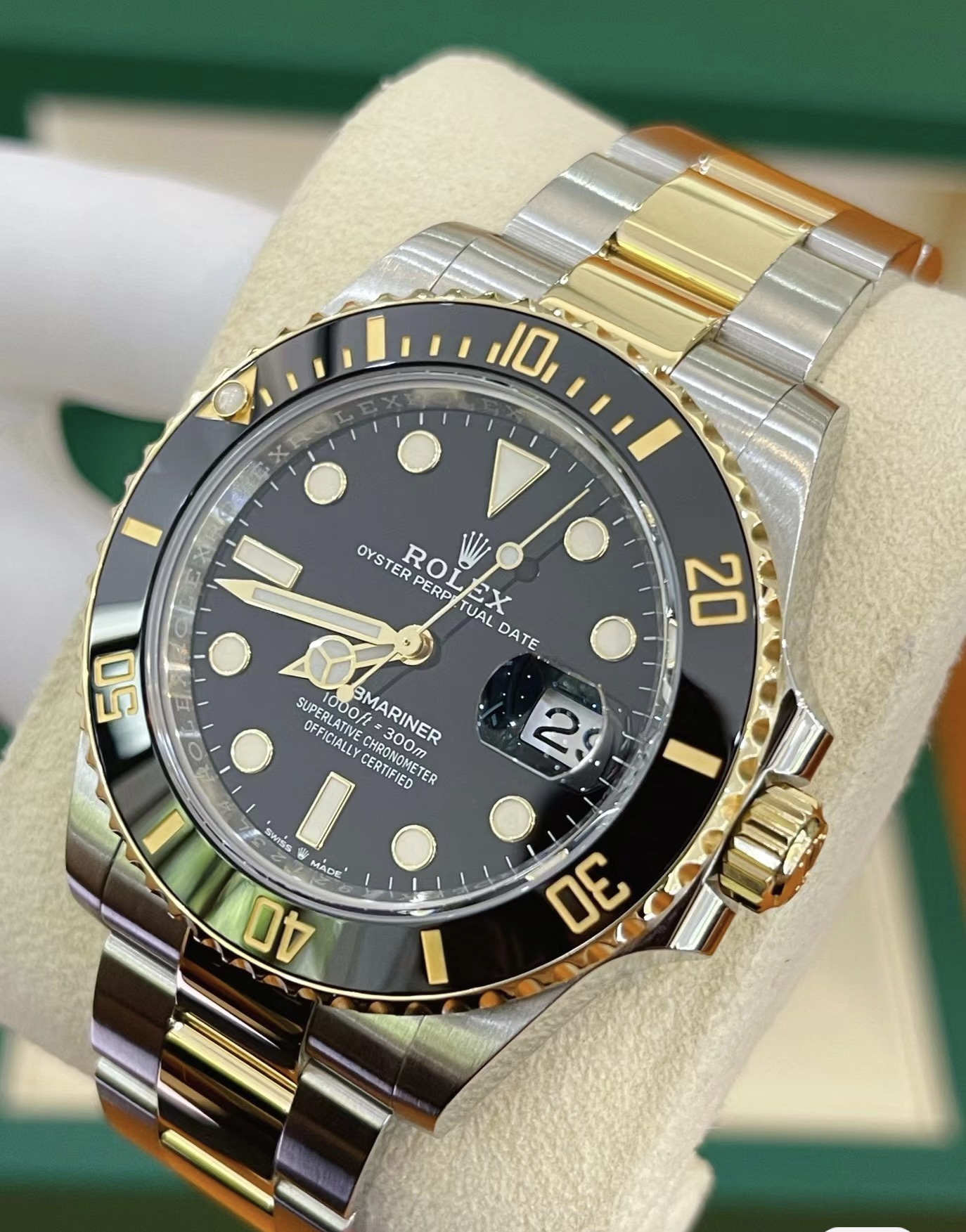 Rolex Oyster Perpetual Submariner Date Oyster Steel